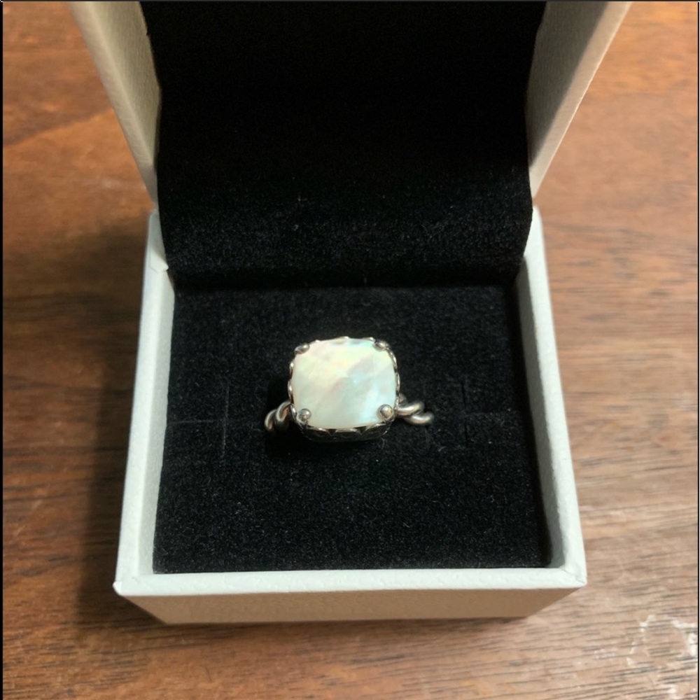Mother If Pearl Ring Size 6